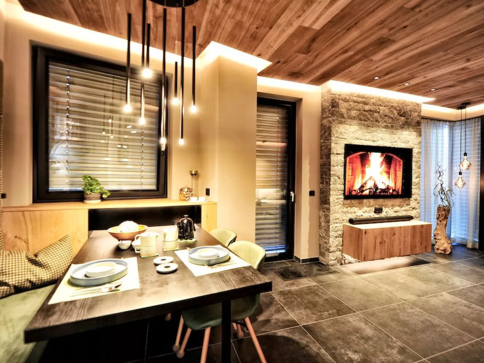 Alpiner Glam Penthouse - Trendy - Cosy - Comfy - Image-tags.info