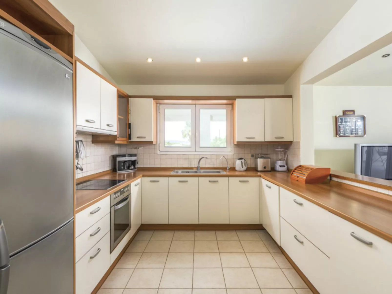 Villa Euphoria, Strand von Gennadi - Image-tags.info