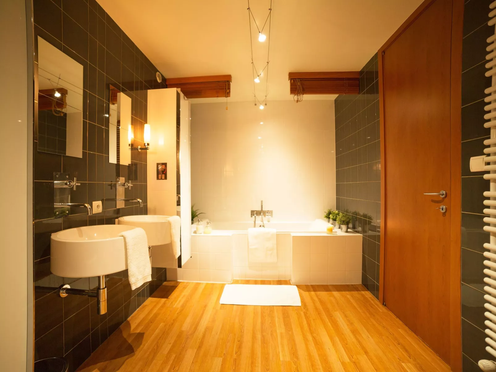 La Grange Emnitan - Image-tags.info