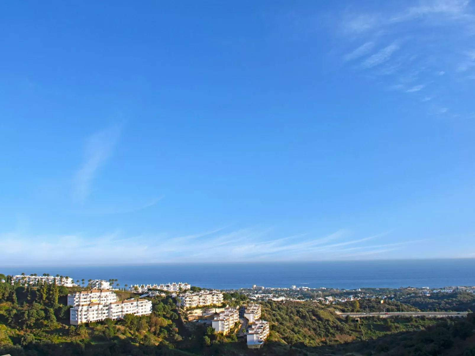 Penthouse, Jacuzzi, Meerblick, BBQ,wifi, AC - Buiten