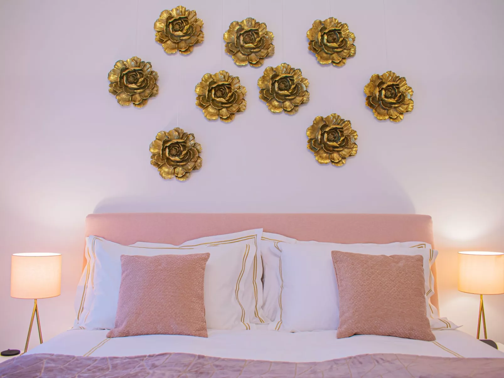 "Chic City Escape 2B" - Image-tags.info