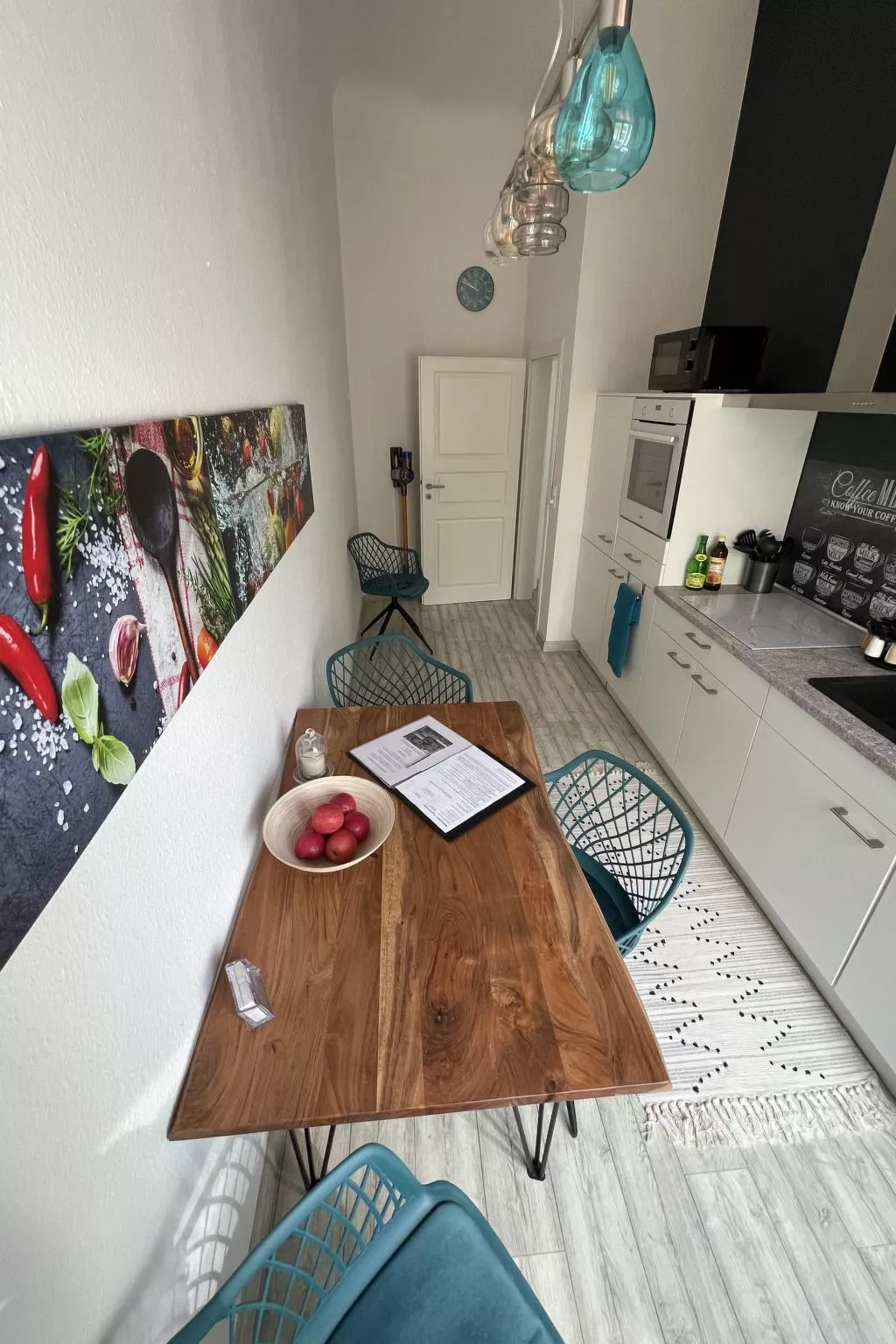 Design Apartment II, hell, 35 Quadratmeter, Zentral zu Grenze Altstadt Park, Gr - Image-tags.info