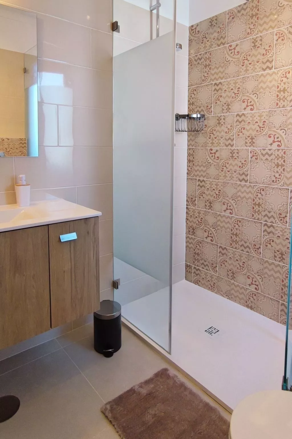 Villa mit 6 Schlafzimmern, Familie, Gruppen, Strand, Pool, Garten - Image-tags.info