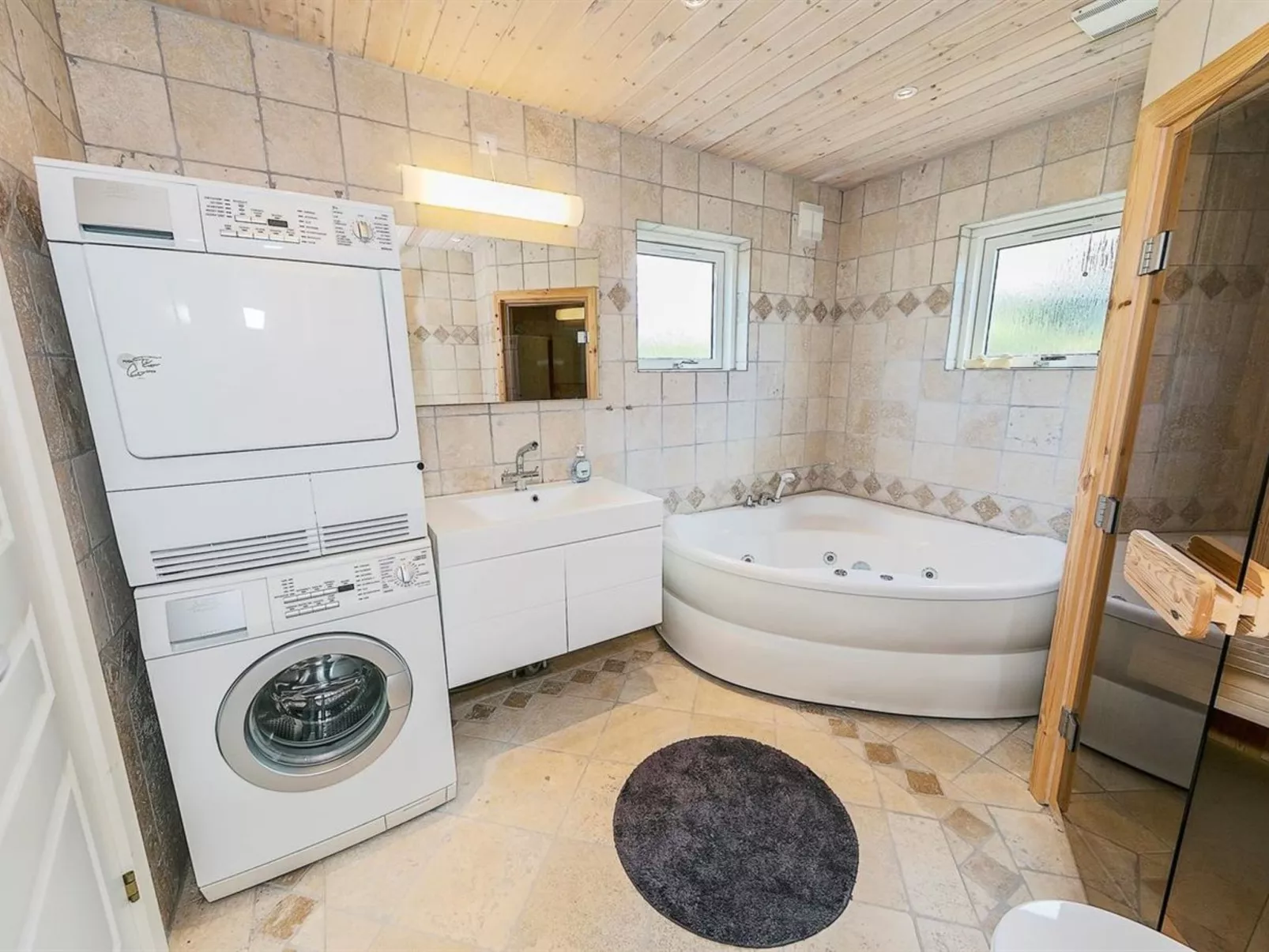 "Filisha" - 200m from the sea - Binnen