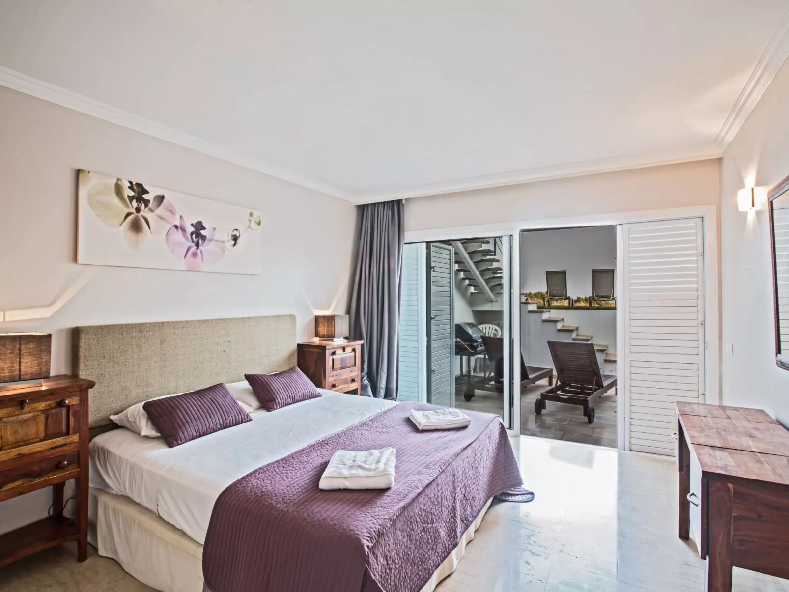 Geräumige Ferienvilla mit atemberaubendem Ausblick - Image-tags.info