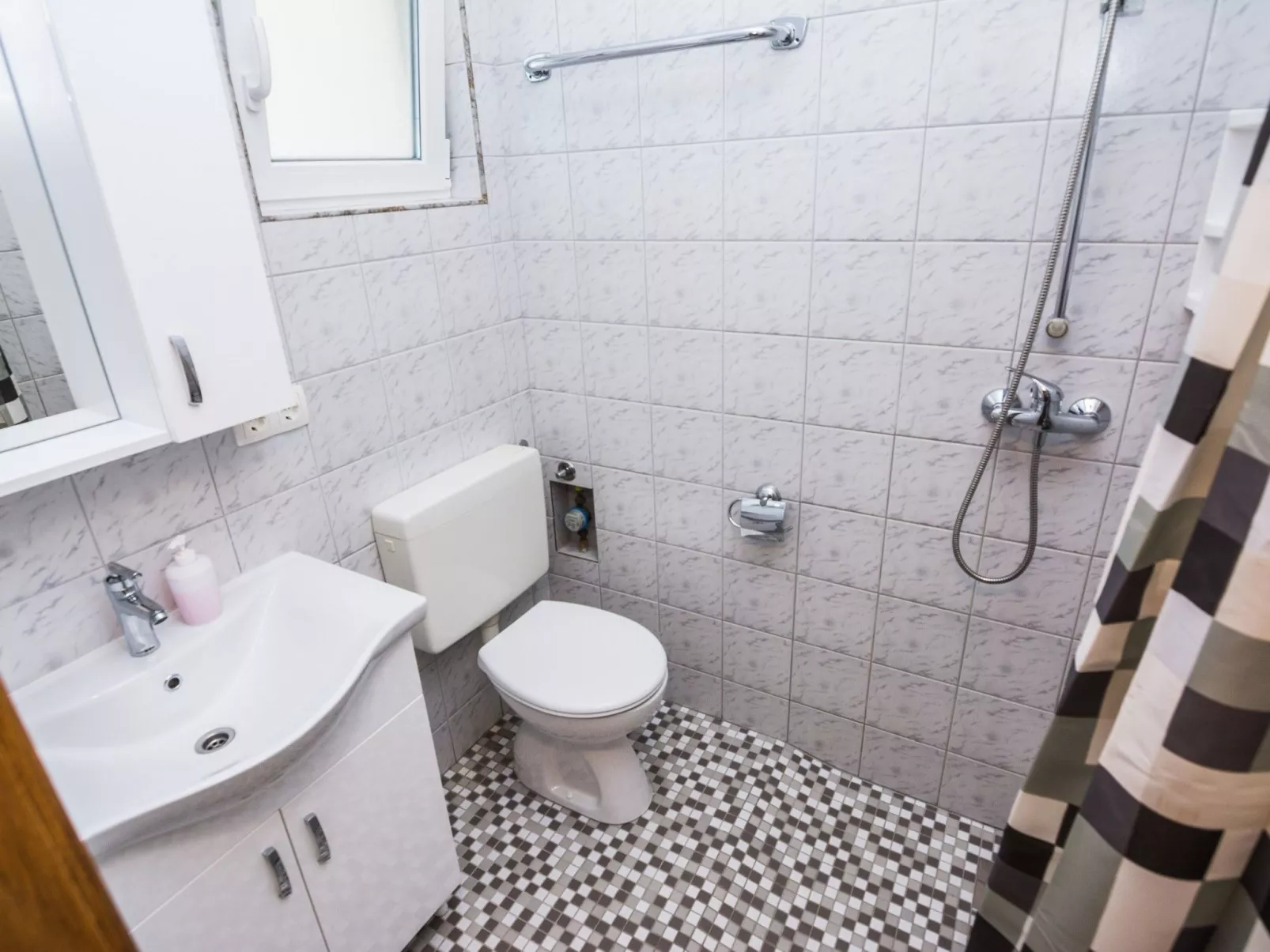 Apartment Skundric 2 - Image-tags.info