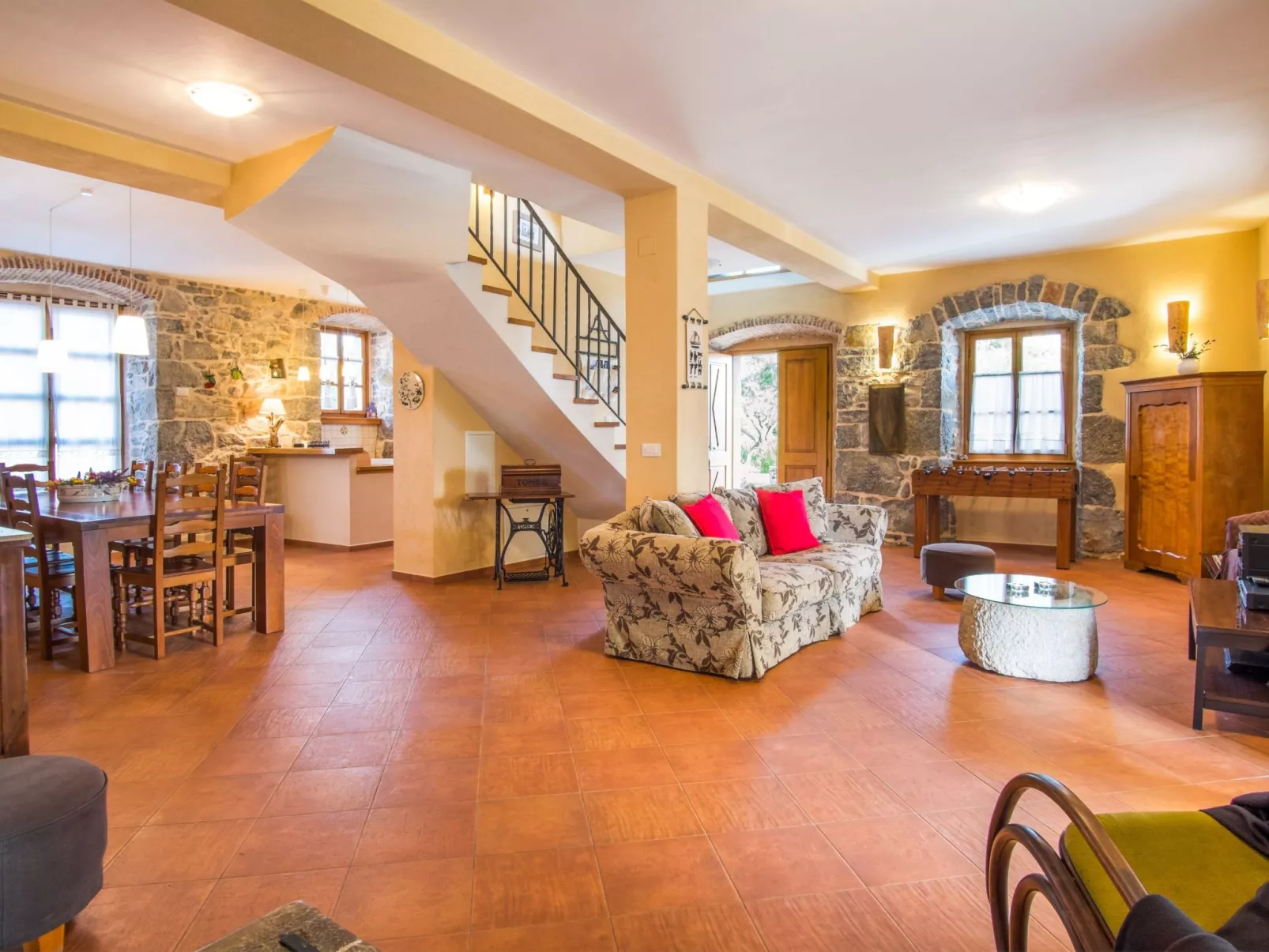 Villa mit Pool, Olivengarten und Meerblick - Image-tags.info