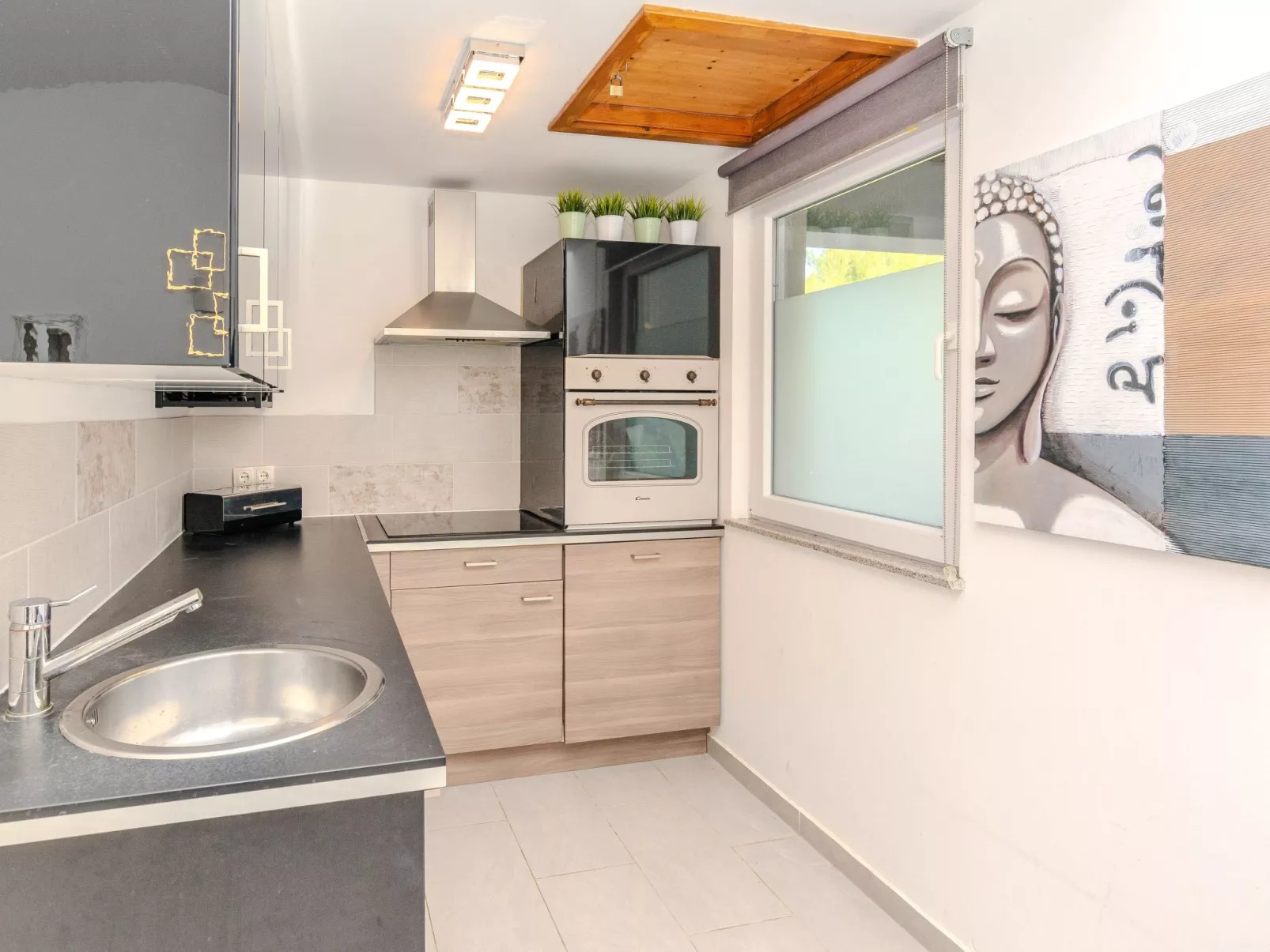 HH Stjepanovic - Image-tags.info