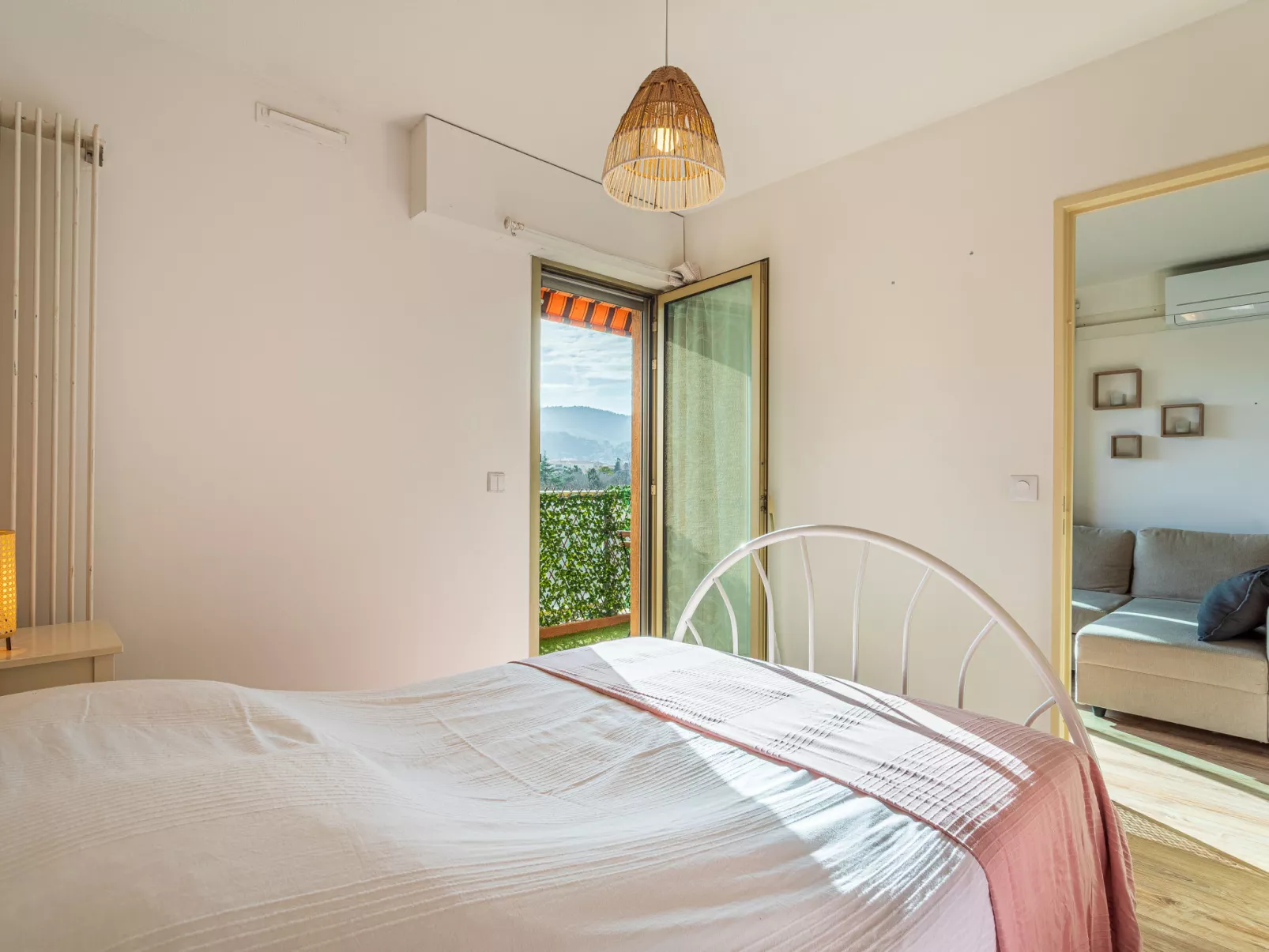 Les Jardins du Luxembourg - Binnen