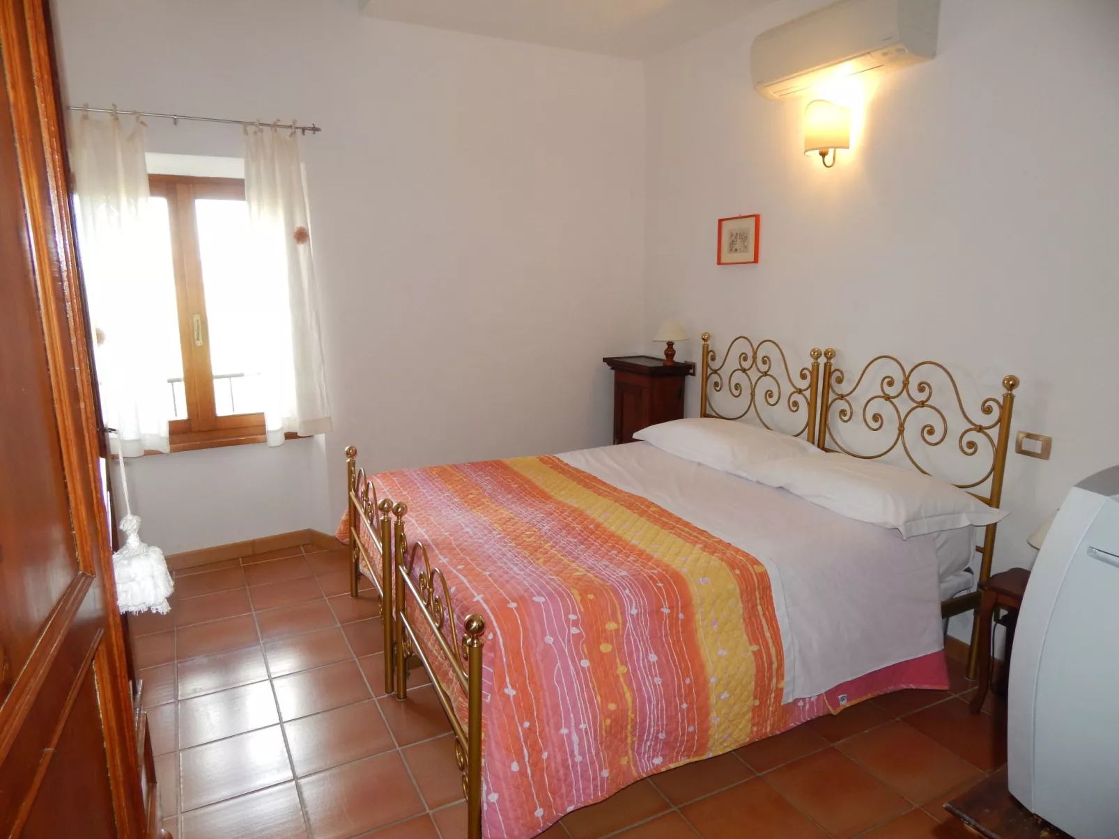 Dreizimmerwohnung für 4 Personen 3 km vom Zentru - Binnen