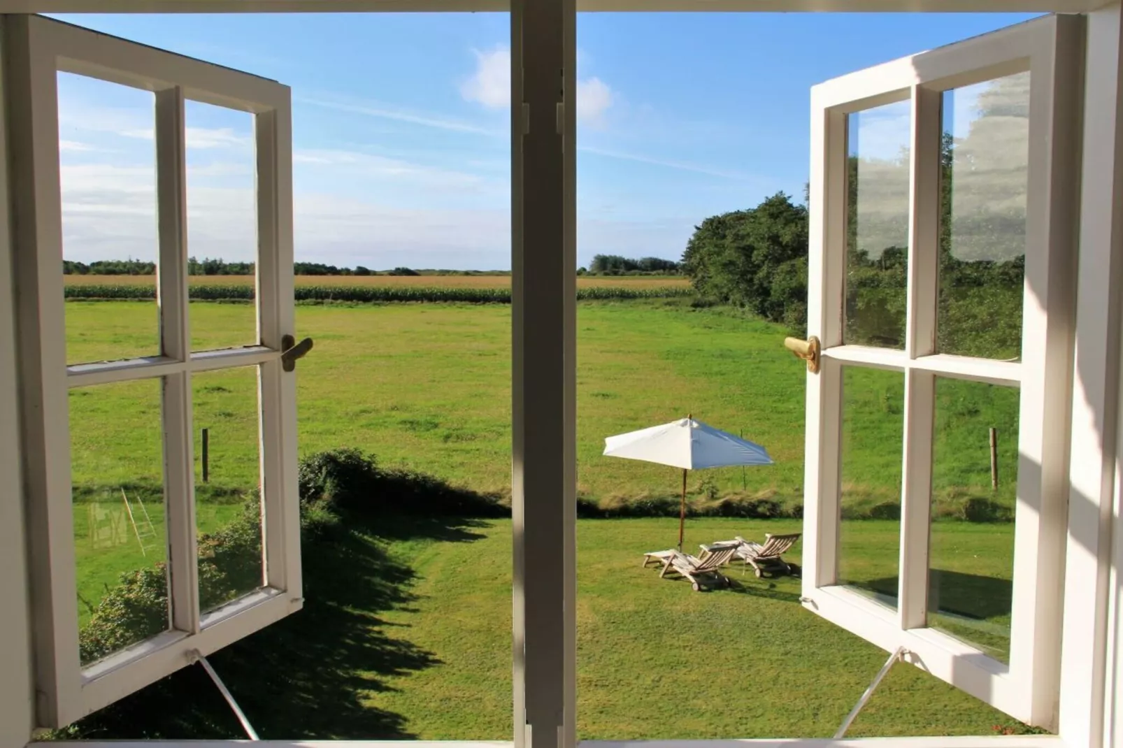 142985-Buitenkant zomer