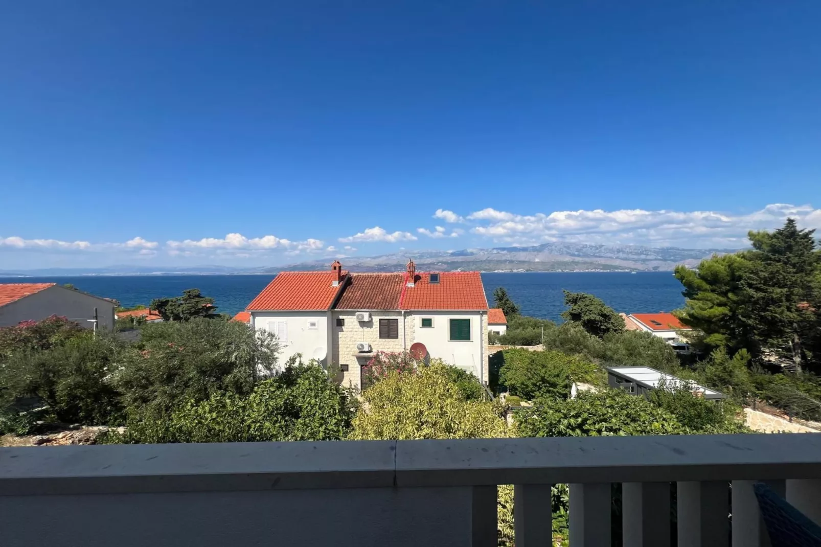 Villa Stella - Two Bedroom Apartment with Balcony and Sea View (Carla)-Uitzicht