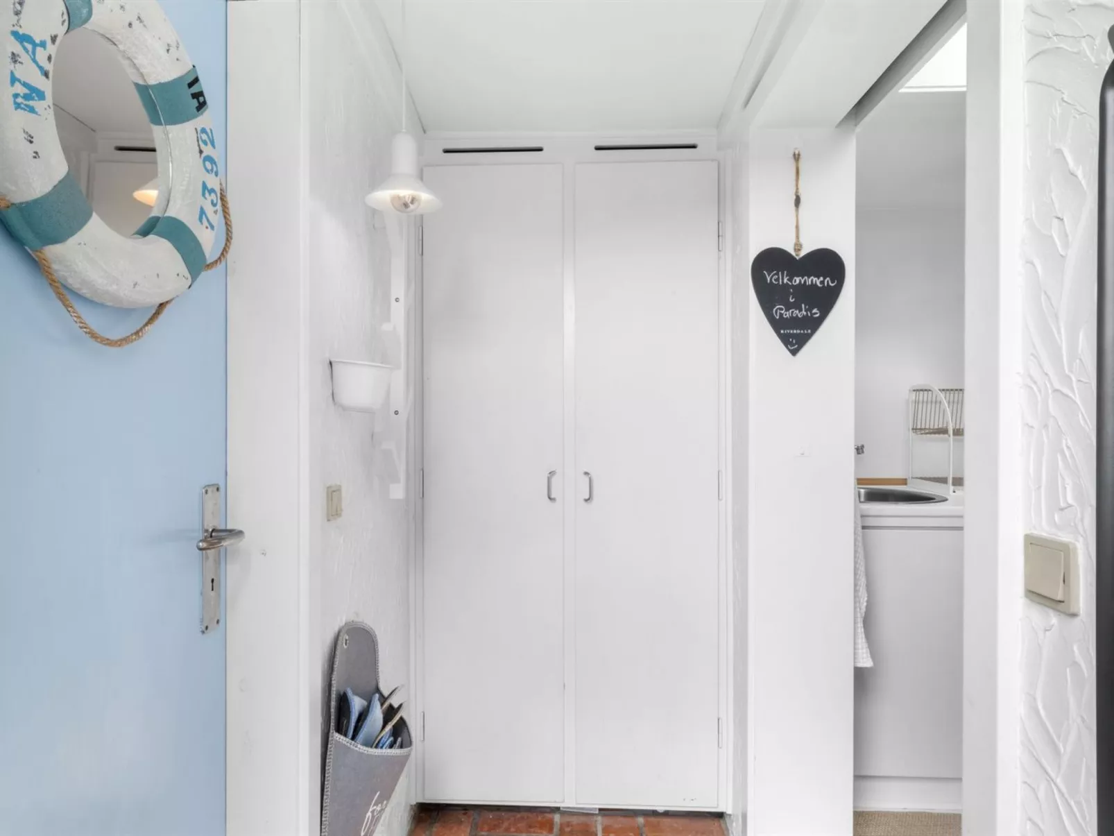 "Jorek" - 10m to the fjord - Binnen