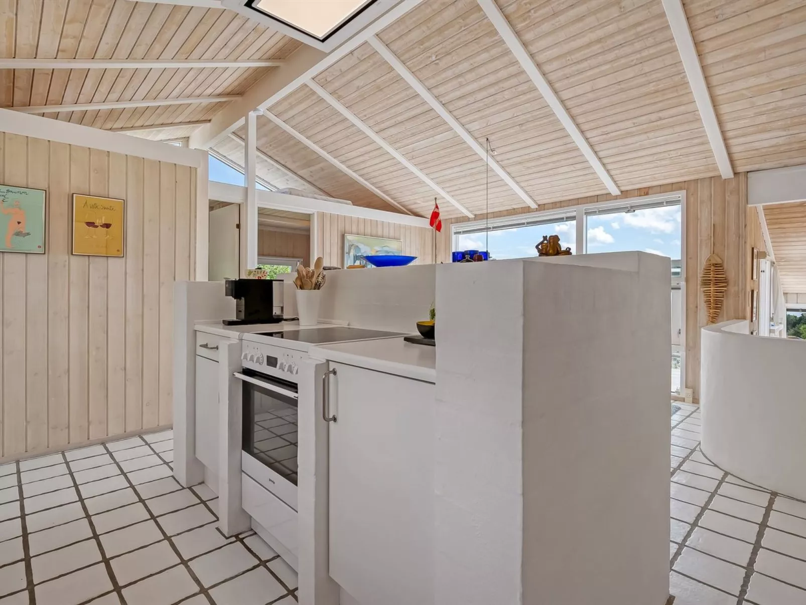 "Sybil" - 700m from the sea-Binnen