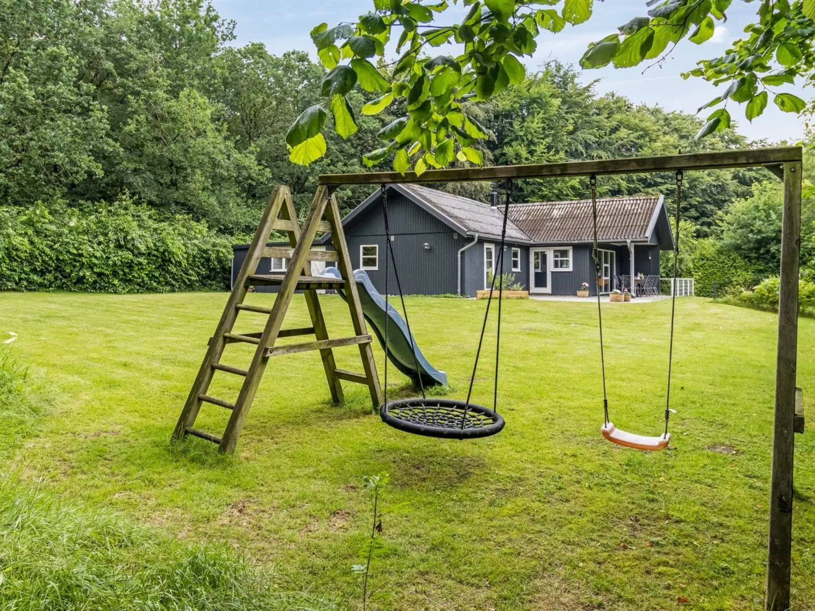 "Matias" - 30km from the sea-Buiten