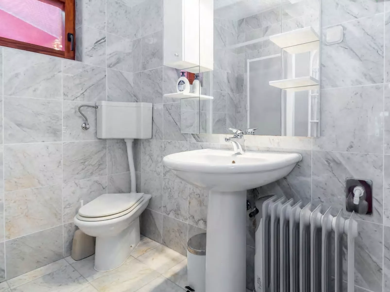 Atri giardino-Binnen