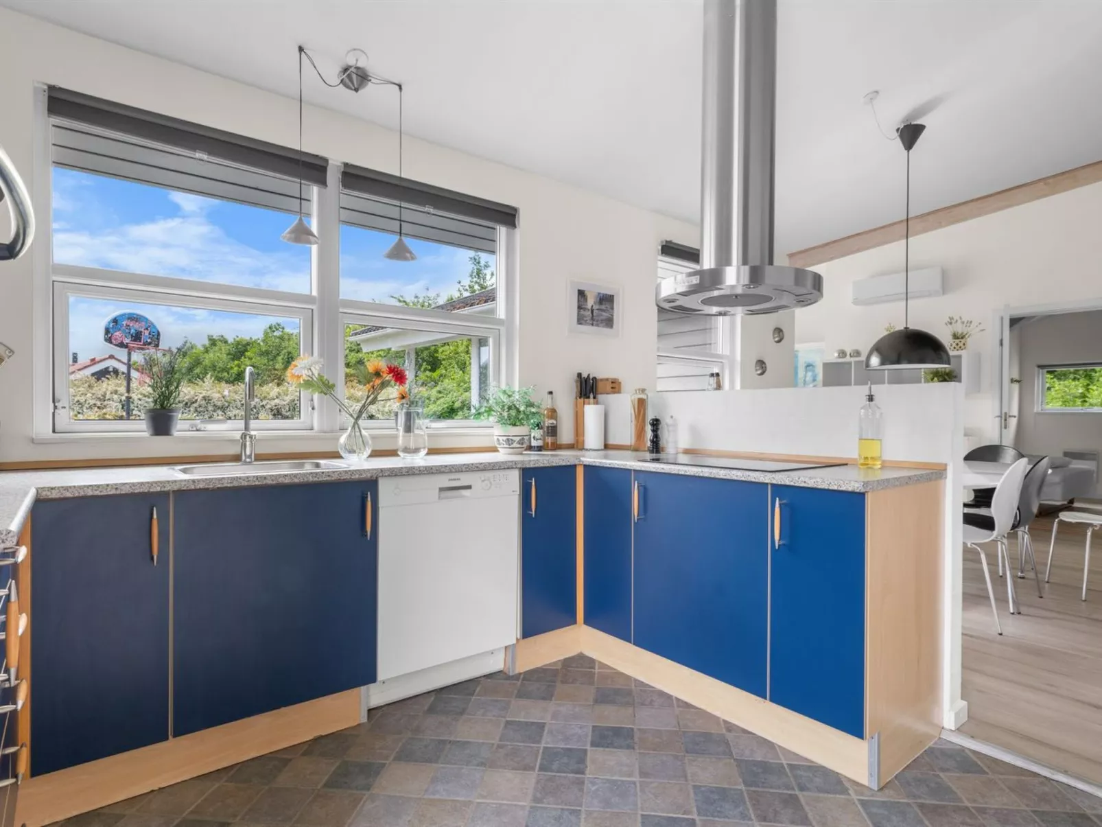 "Moa" - 350m from the sea-Binnen