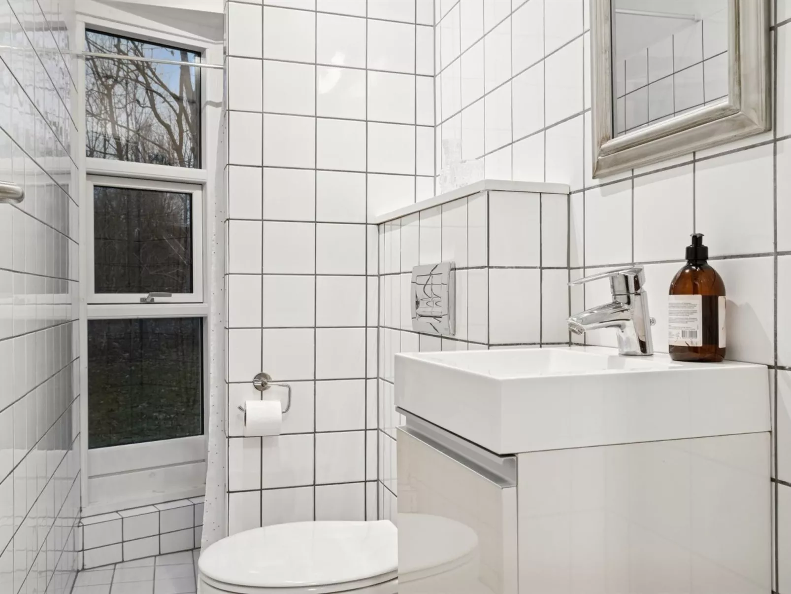 "Ordan" - 140m to the fjord-Binnen