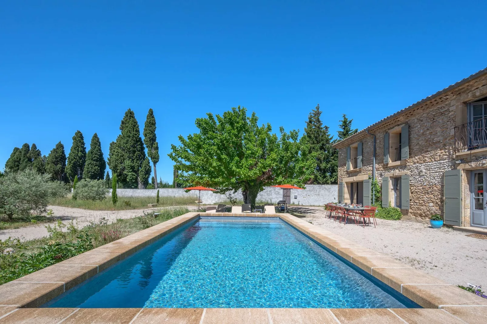 Mas du Mûrier-Zwembad