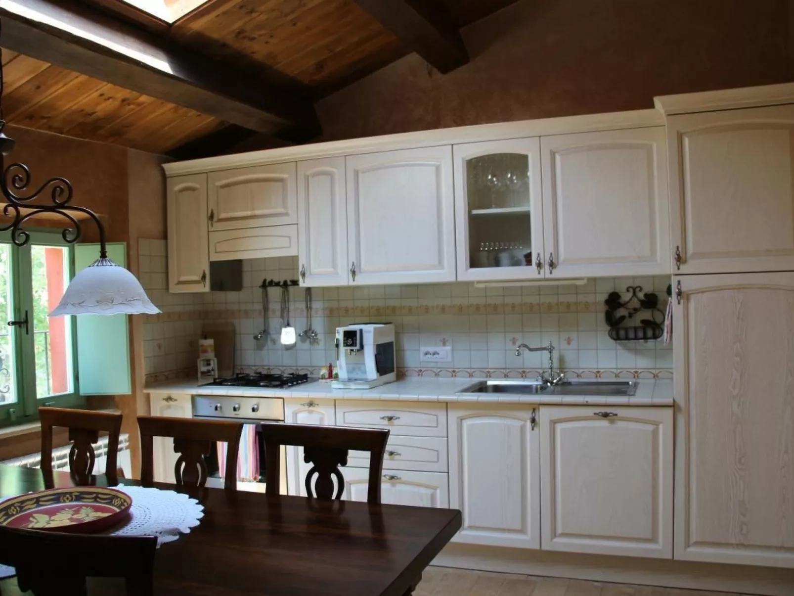 Casa Sacciofa in Monte Rinaldo - Image-tags.info