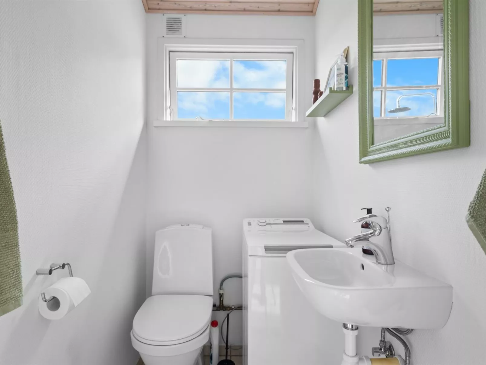 "Lenya" - 60m from the sea - Binnen