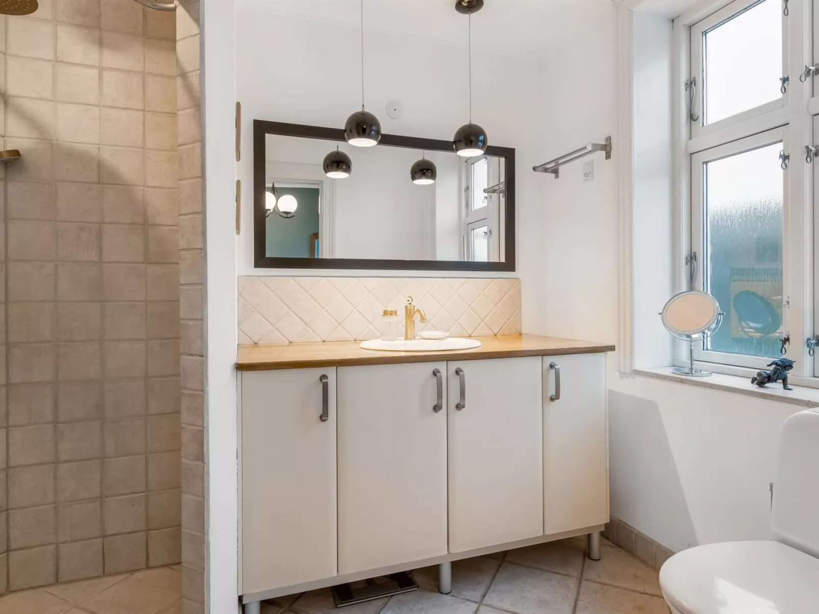 "Edla" - 5km from the sea - Binnen