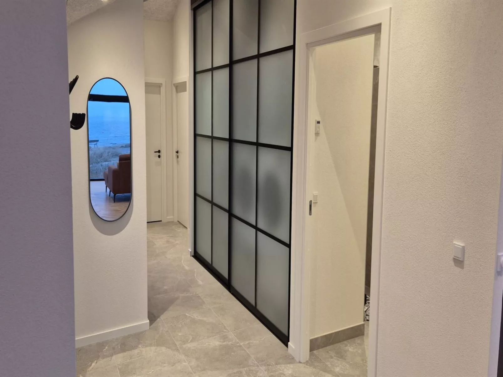 "Catalina" - 30m from the sea - Binnen