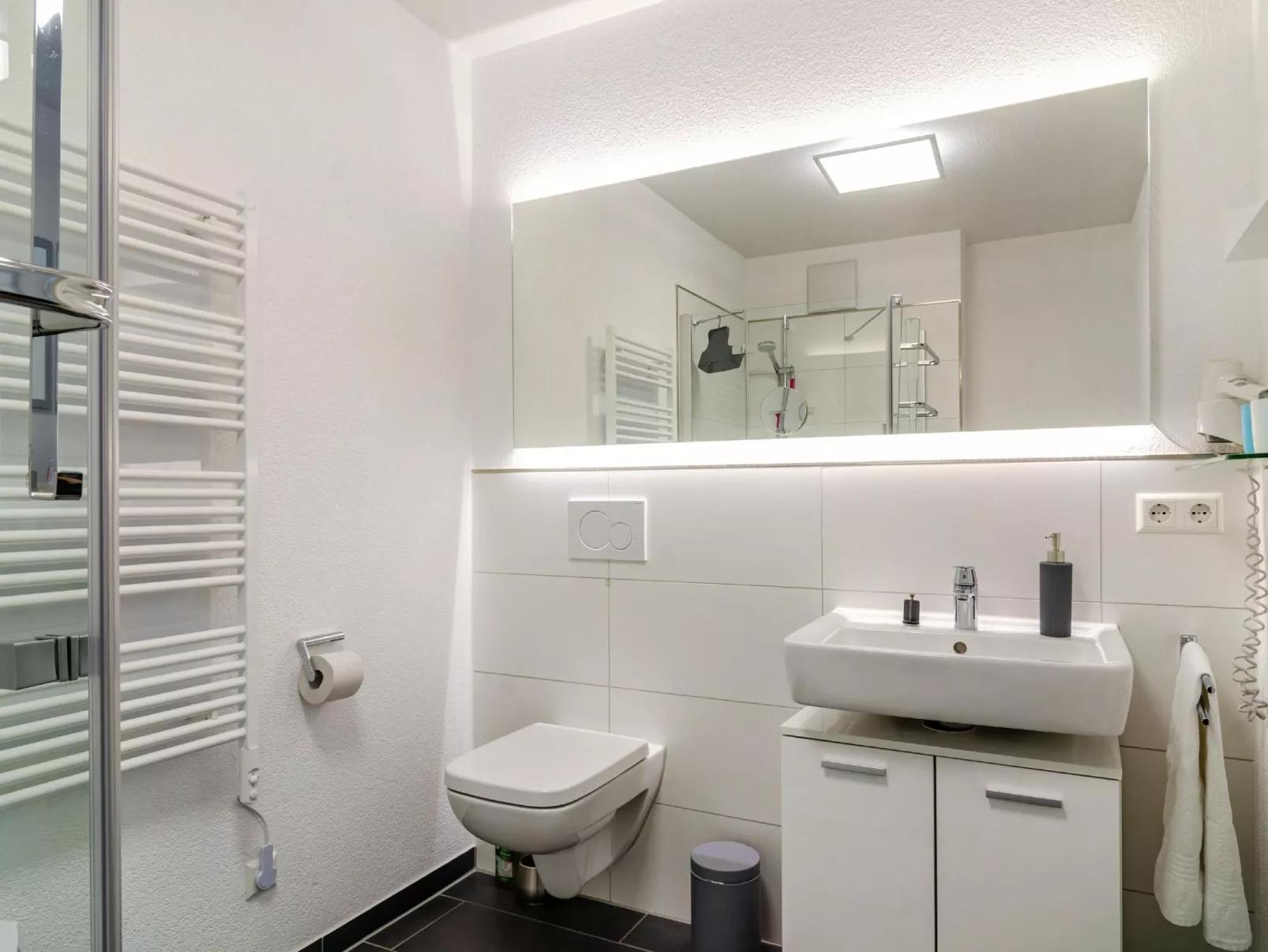 Apartment Alex - Image-tags.info