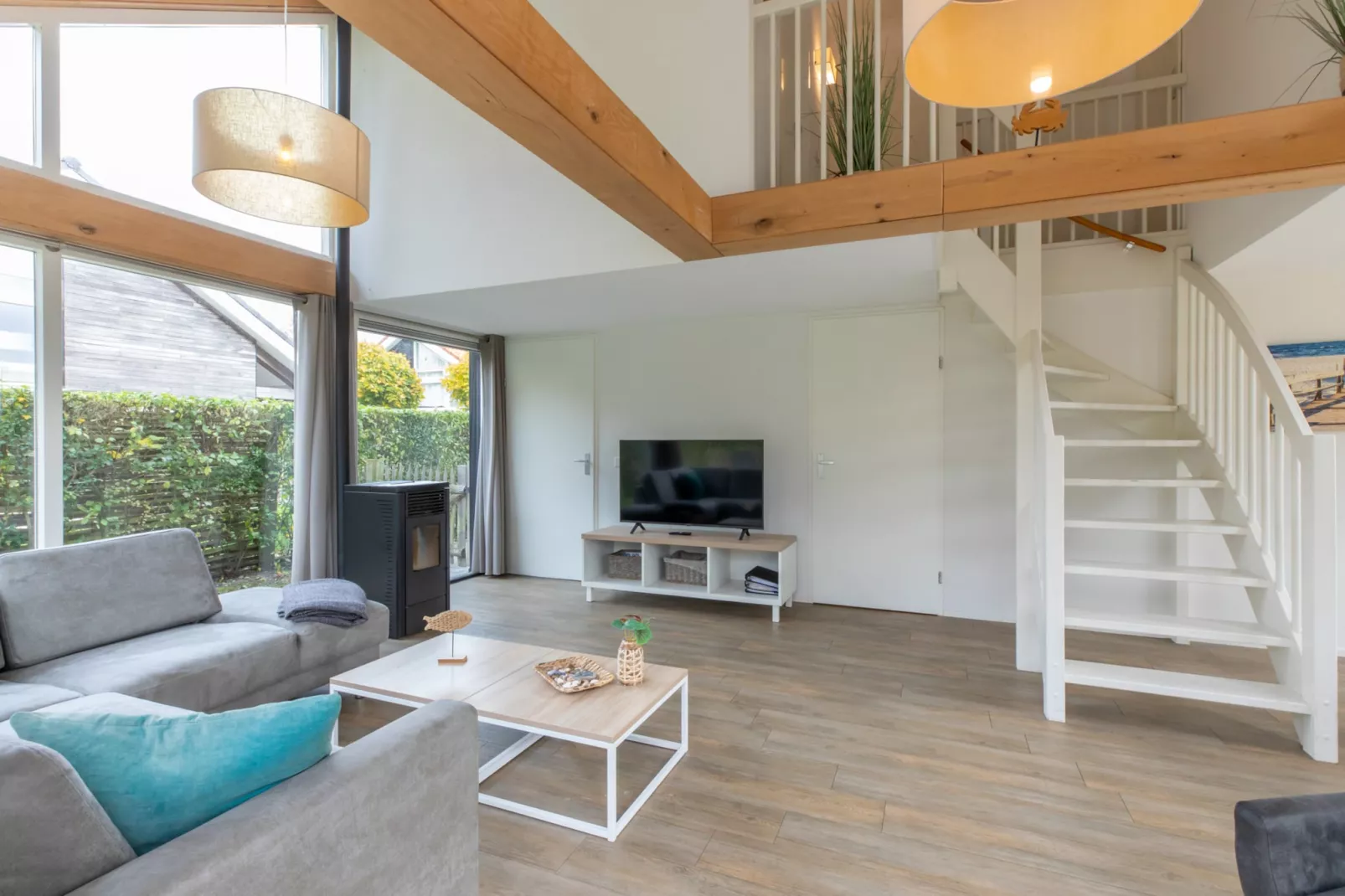 Zonnedorp 21  Beach Villa Joya Renesse | Luxury Beach Villa with Sauna - Woonkamer
