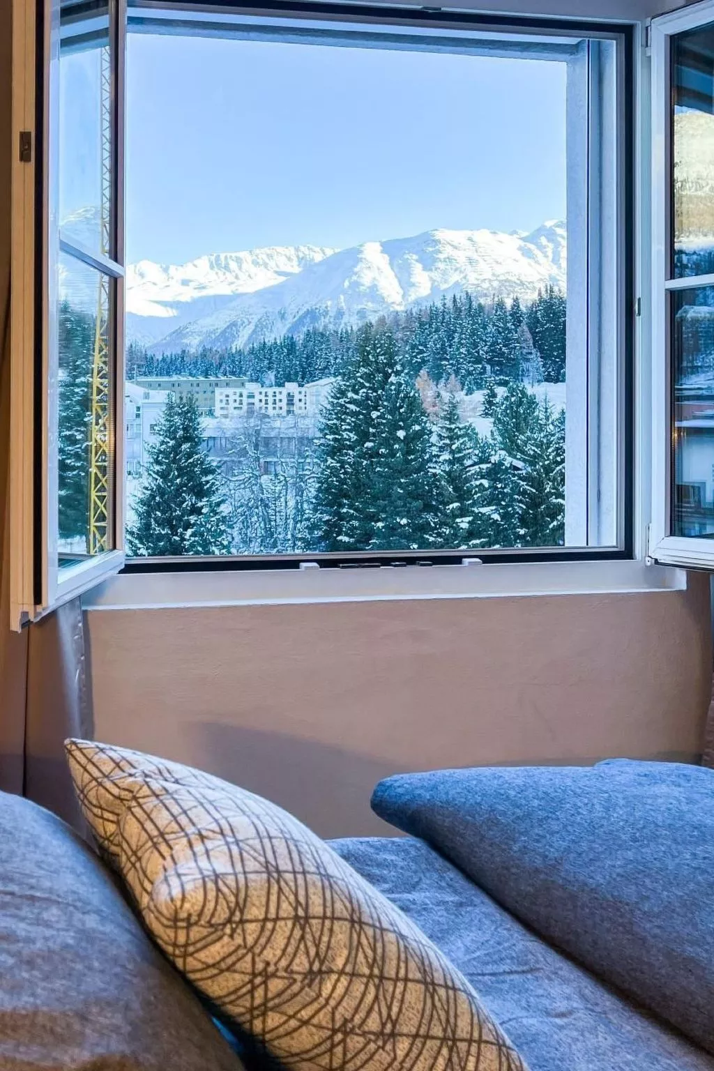 Suot Staz 10 - Image-tags.info