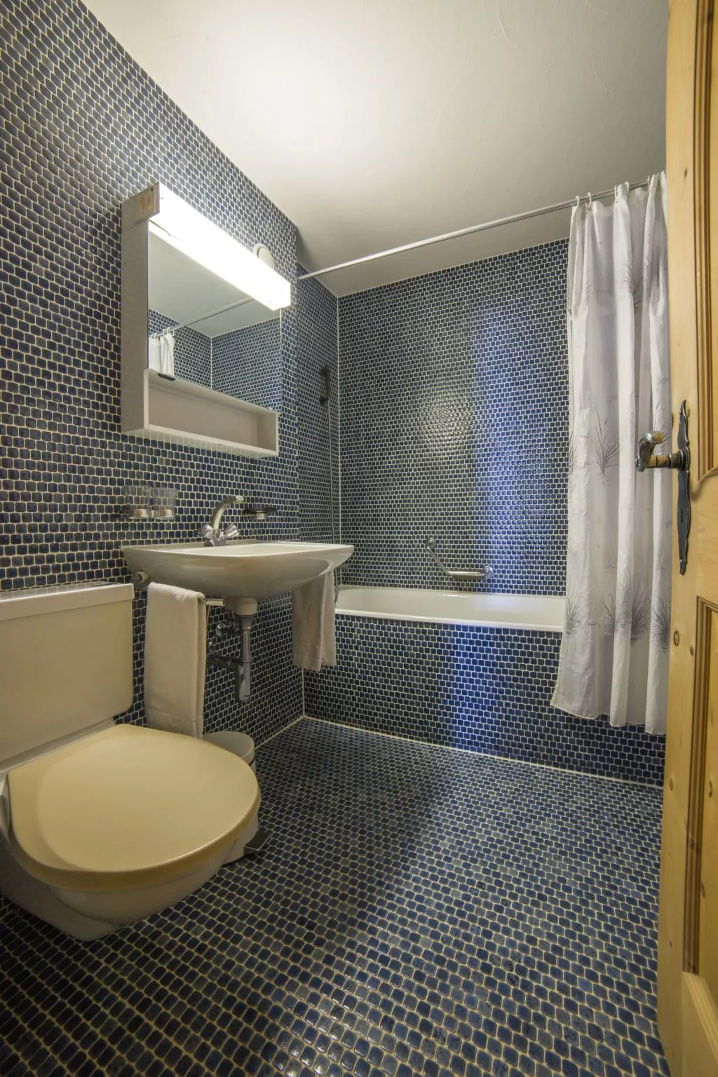 Roseg und Nair - Image-tags.info