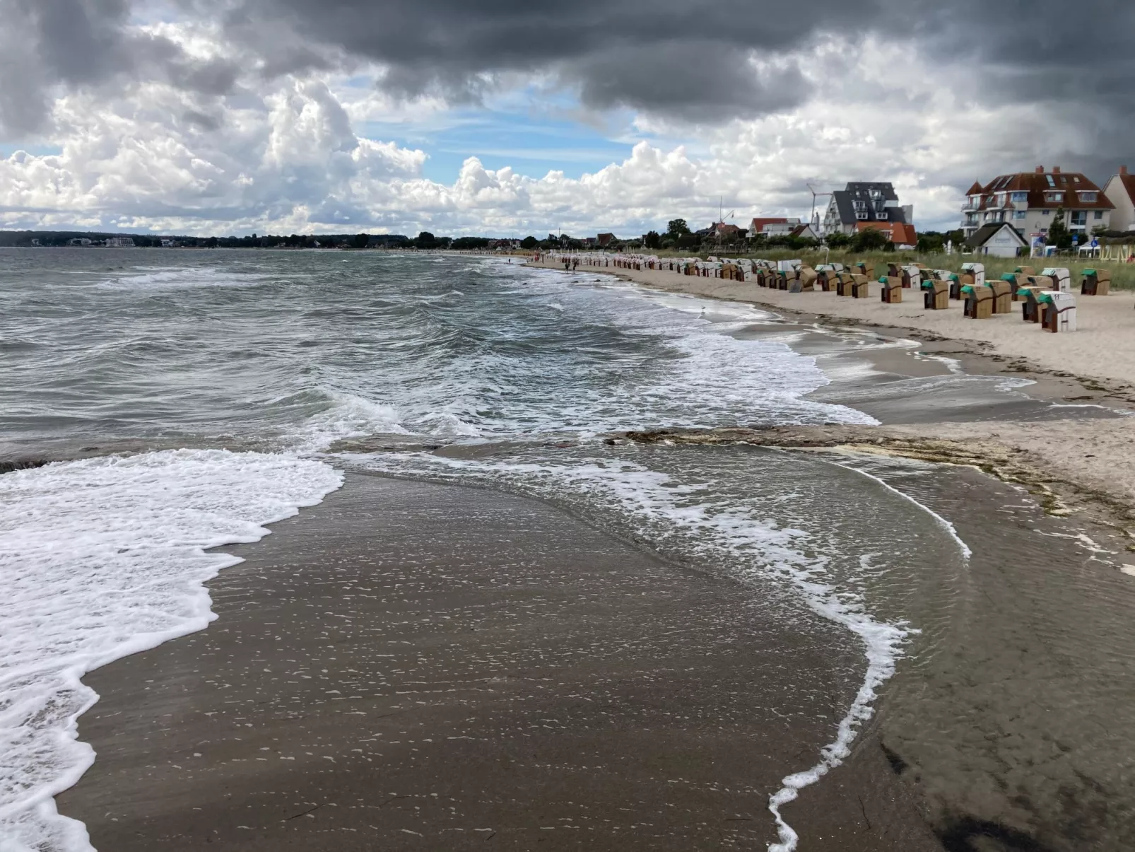 Gesamte Wohnung in Scharbeutz mit Großem Garten - Image-tags.info