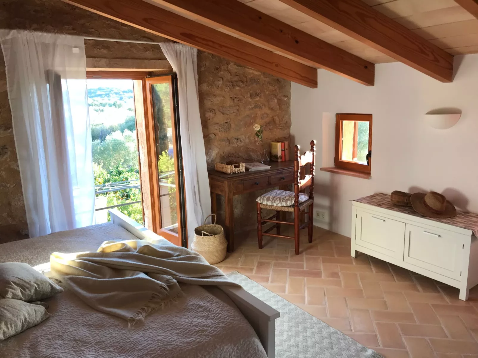 Traumhafte Naturstein-Finca in ruhiger Lage - Image-tags.info