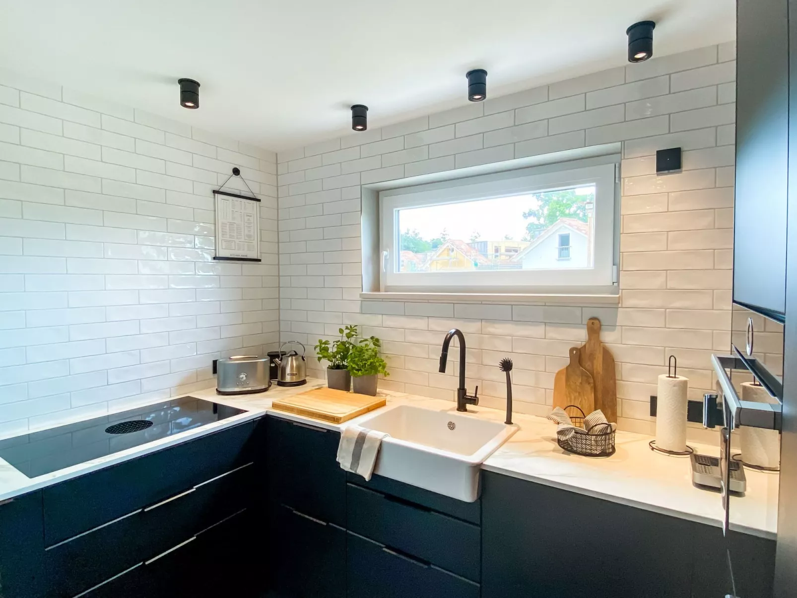 Modernes Ferienhaus mit Sauna, Seeblick, Dachterrasse und Garten - Image-tags.info