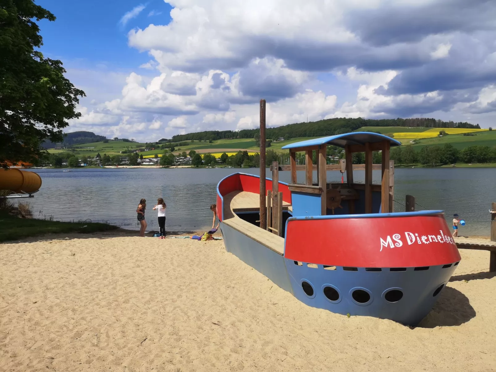 Für 6 Personen ca. 60 m&sup2; in Diemelsee-Heringhausen, Hessen (Hessisches Ber - Image-tags.info