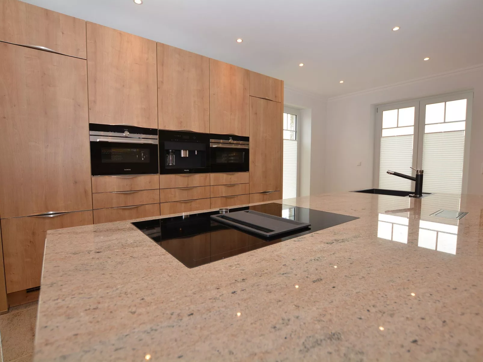 Merzijana Eerdgeschoss in Stinteck - Image-tags.info