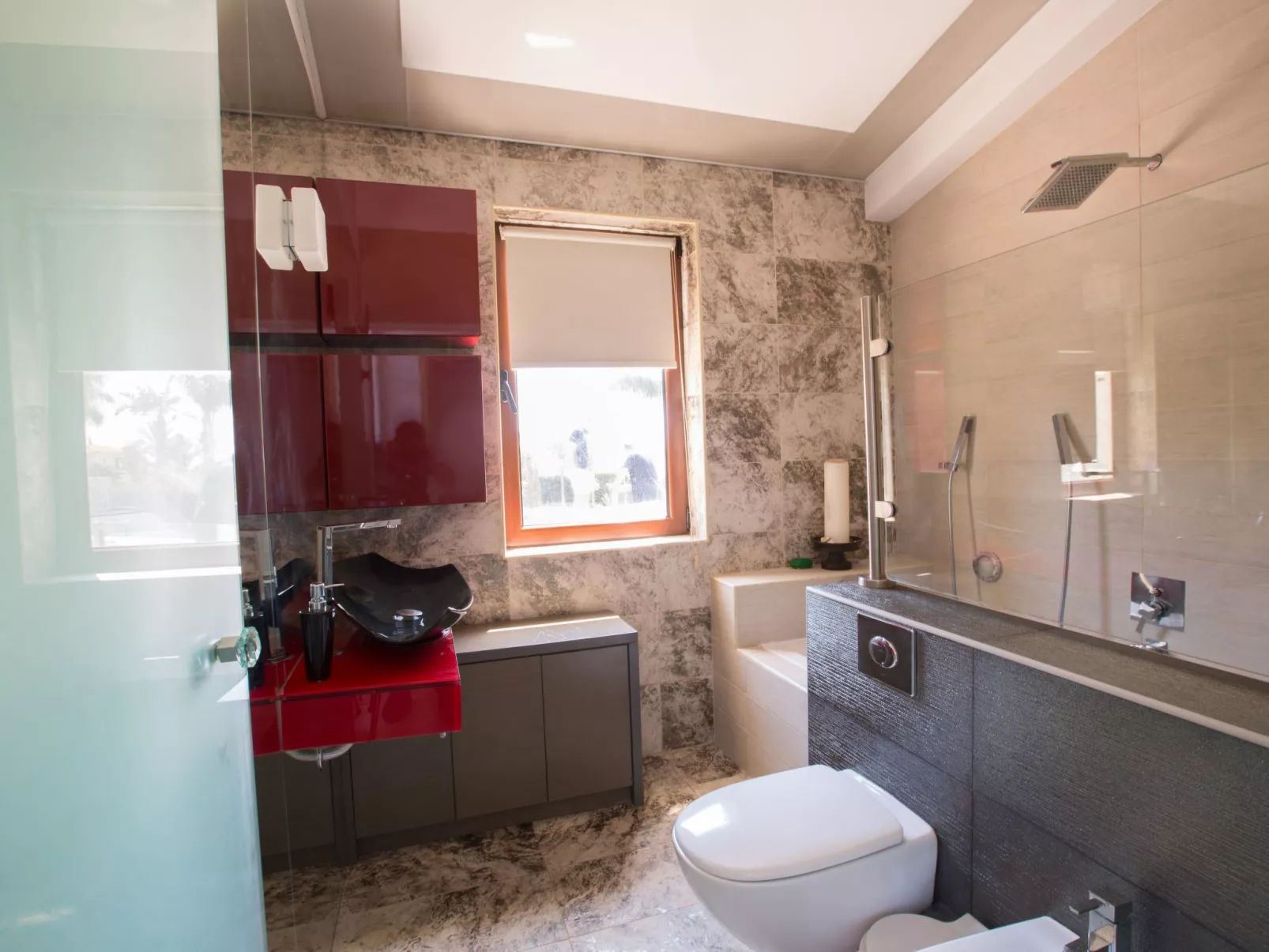 4-Schlafzimmer-Villa mit Pool im Zentrum von Protaras - Image-tags.info