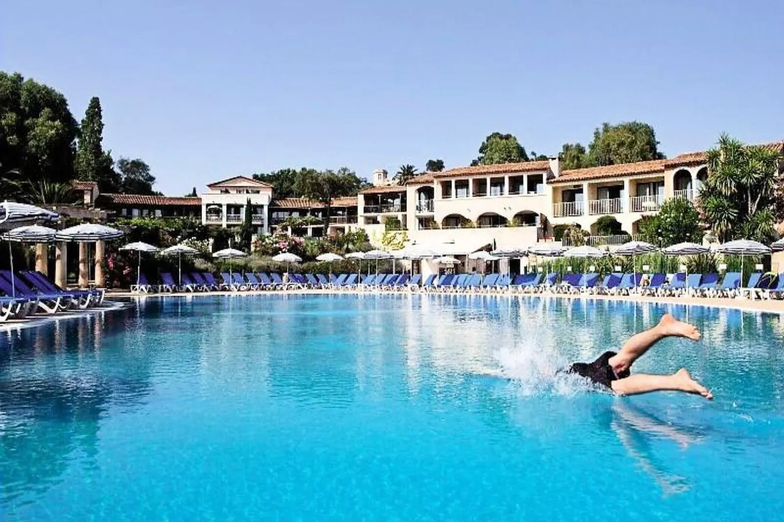 Résidence Les Parcs de Grimaud - maeva Home - Zwembad