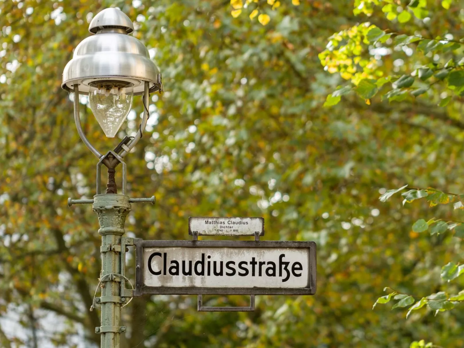 In Berliner Innenstadt, Siegessäule-Nähe - Buiten