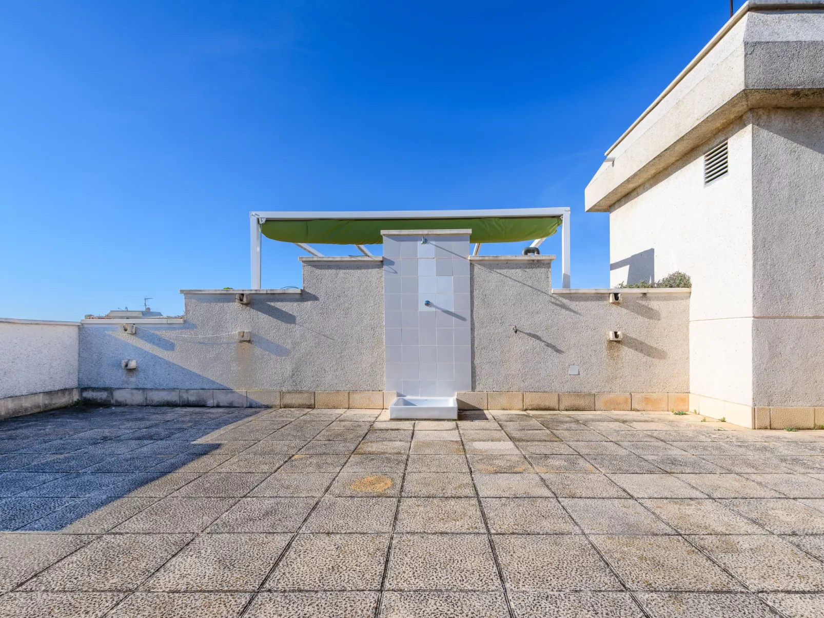 Cambrils Park B - Buiten