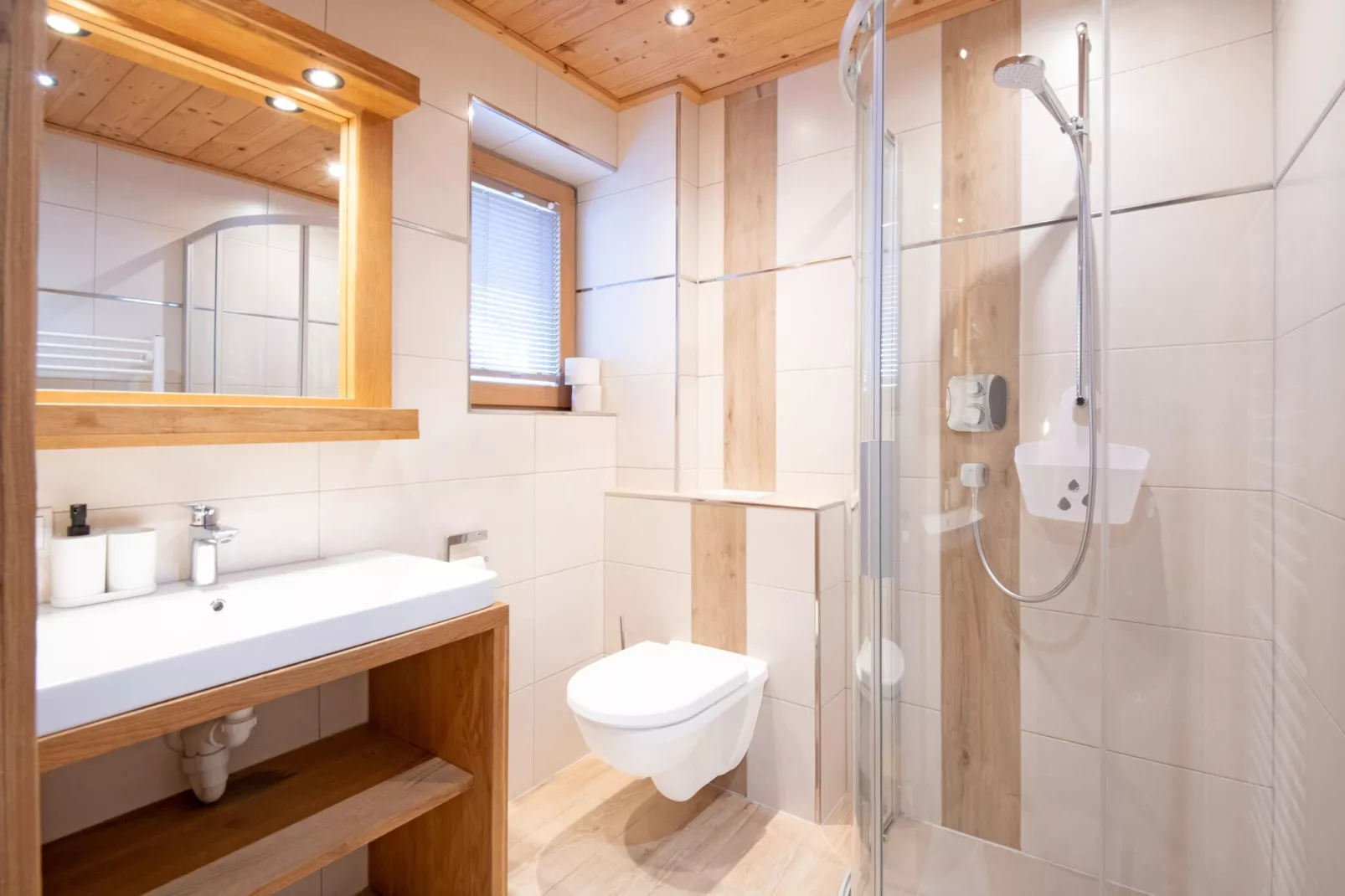 Ferienhaus Marienbergl - 8 Personen-Badkamer