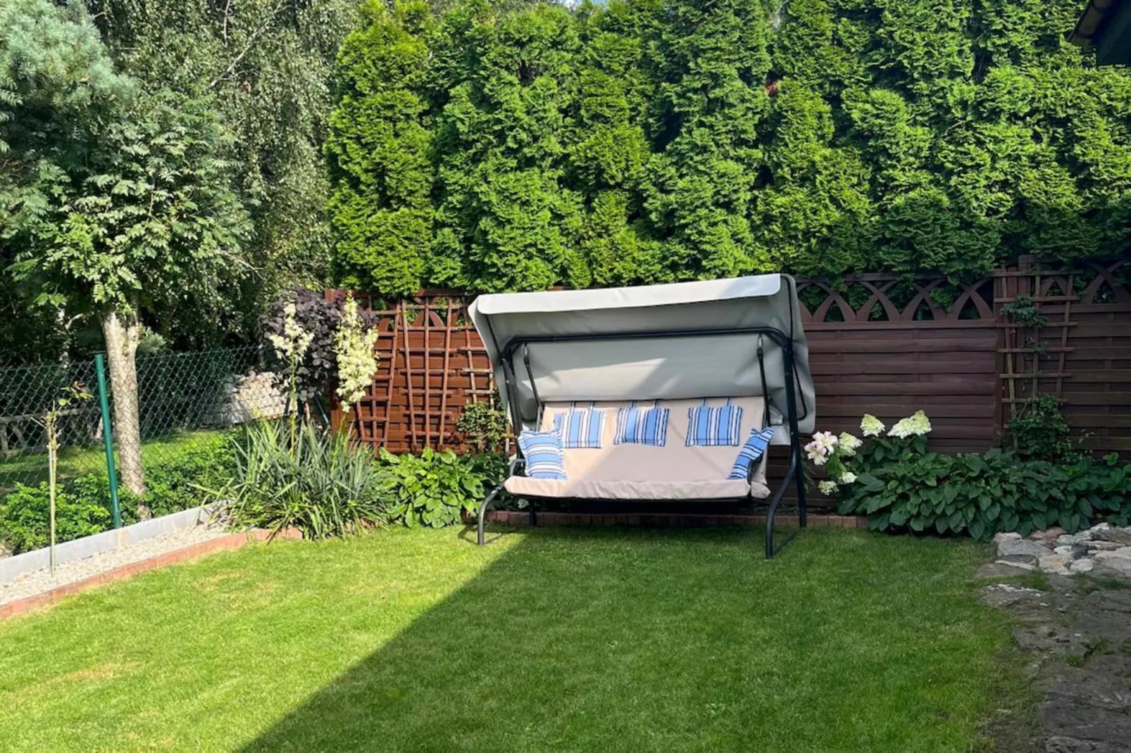 Dom wakacyjny w Krzyni dla max 7 osób-Terrasbalkon