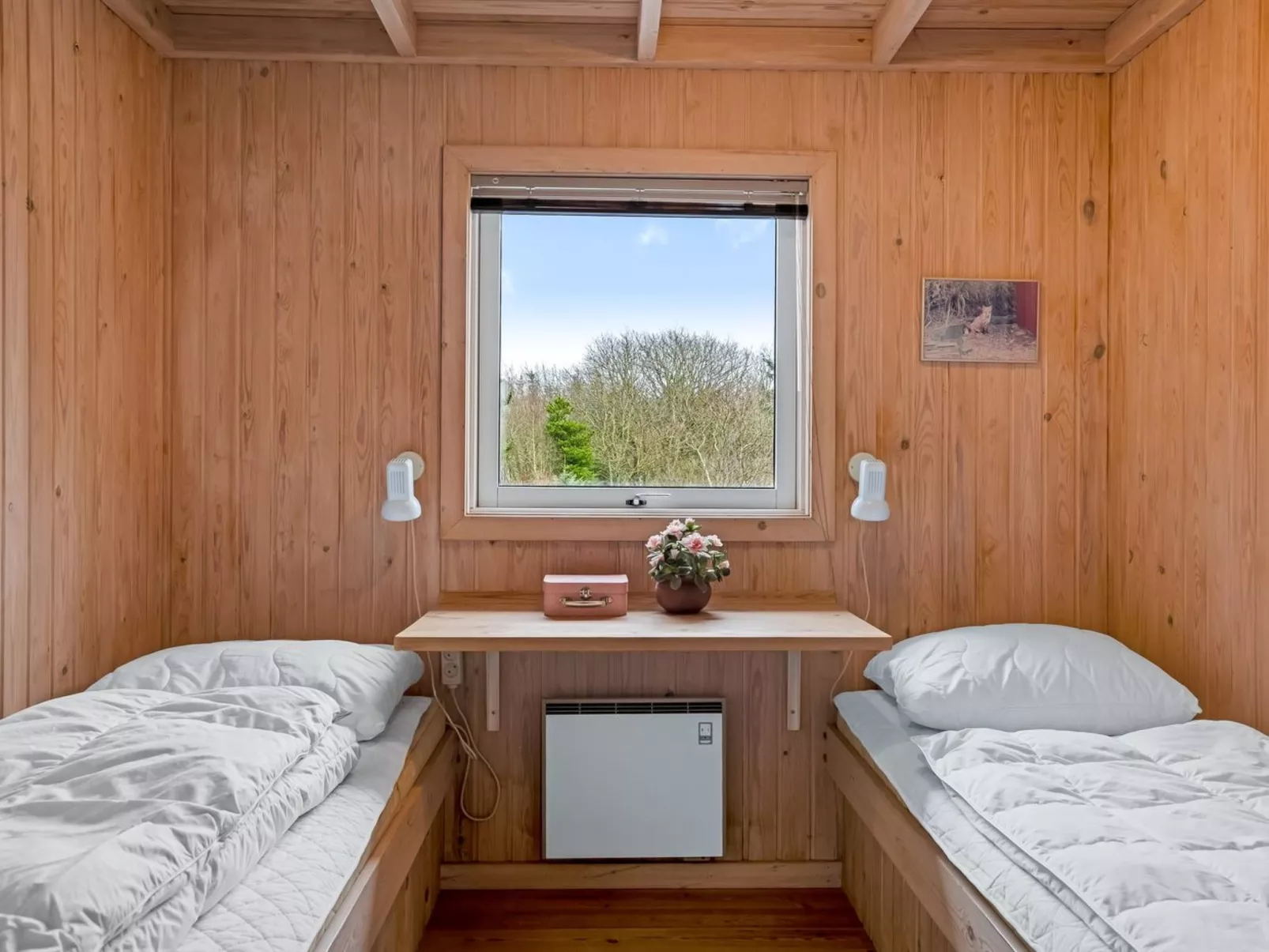 "Anneke" - 2km from the sea-Binnen