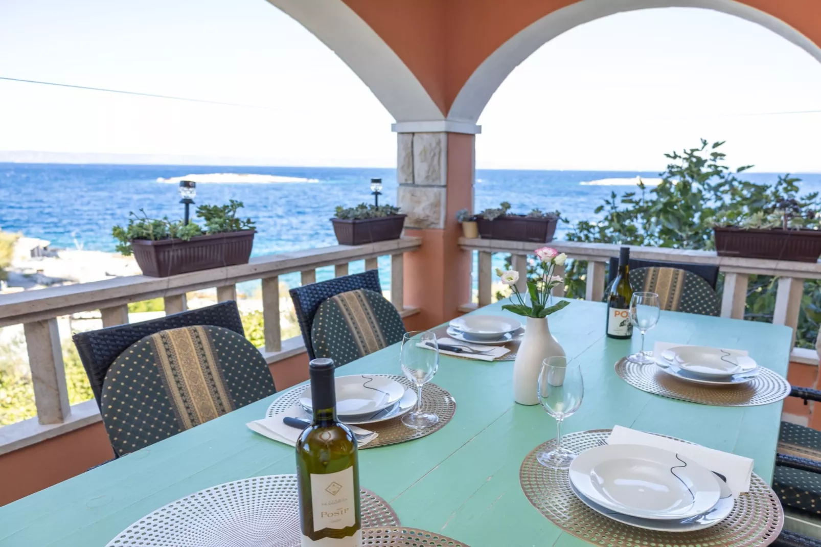 Apartments Sea Line - Two Bedroom Apartment with Terrace and Sea View-Eetkamer