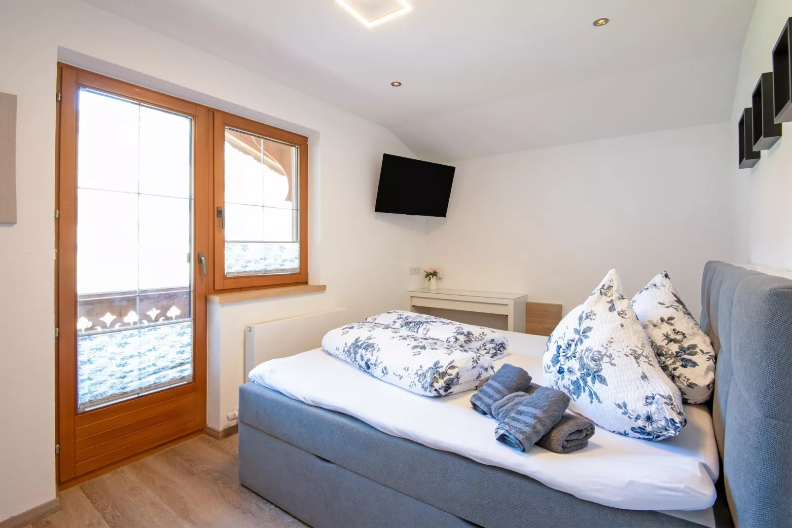 Exklusive Ferienwohnung mit Whirlpool-Slaapkamer