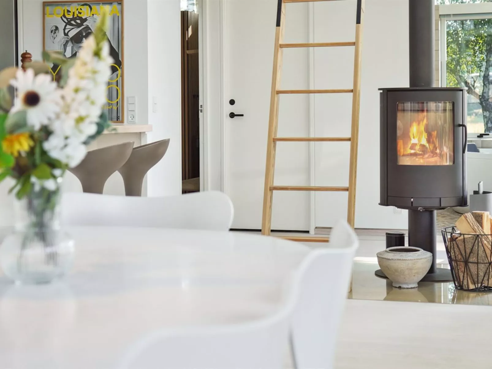 "Jo" - 175m to the fjord - Binnen