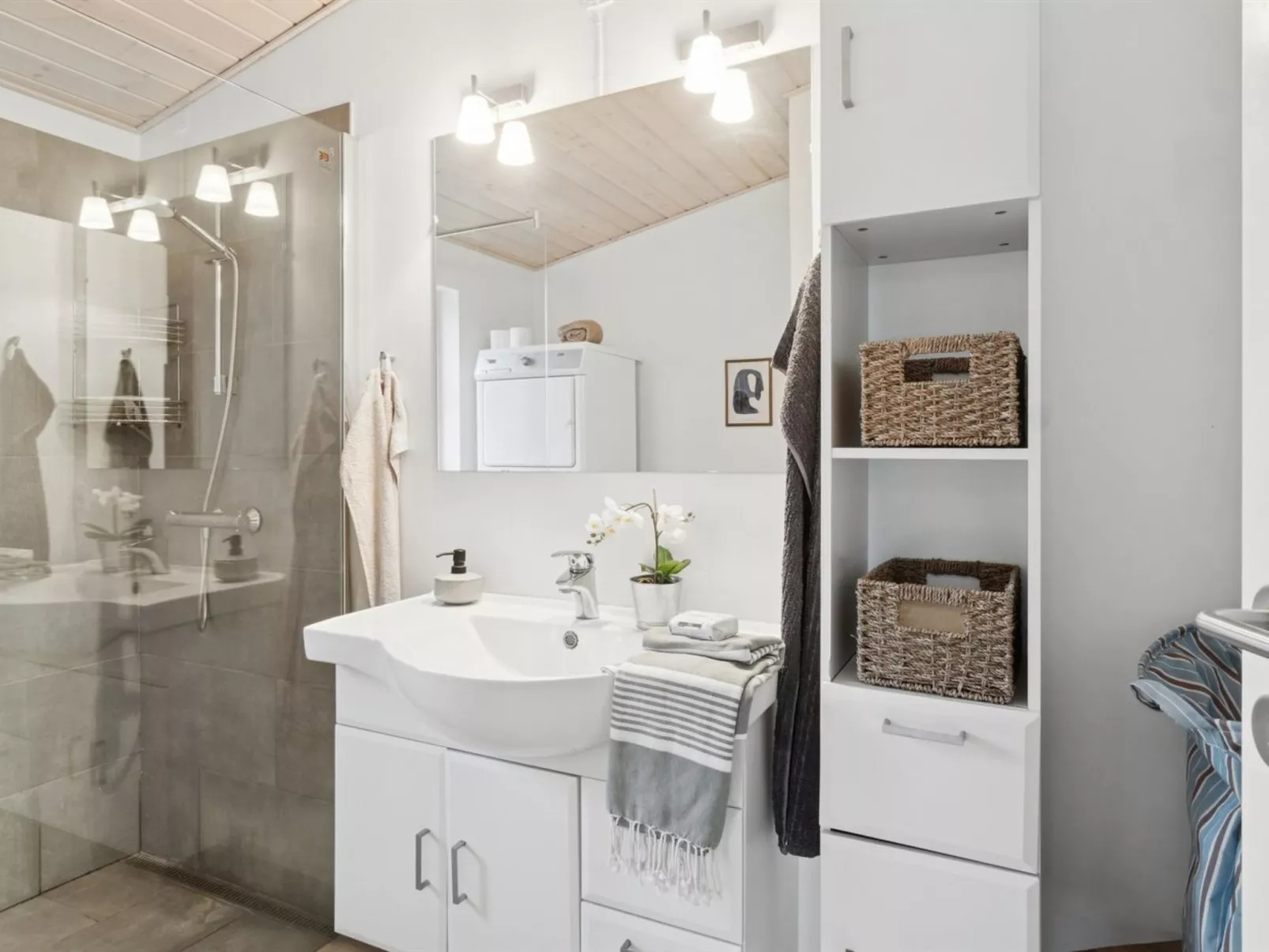 "Erikke" - 575m from the sea-Binnen