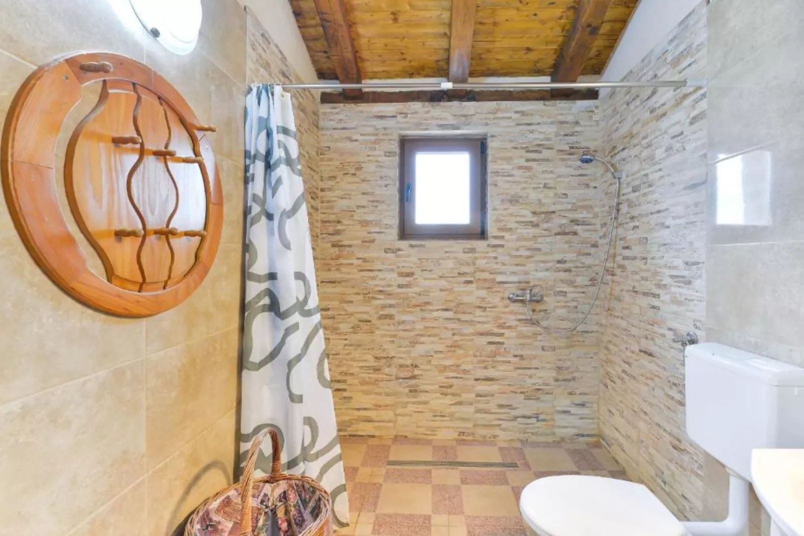 Holiday House Šimun - Three bedroom Holiday house with pool - Badkamer