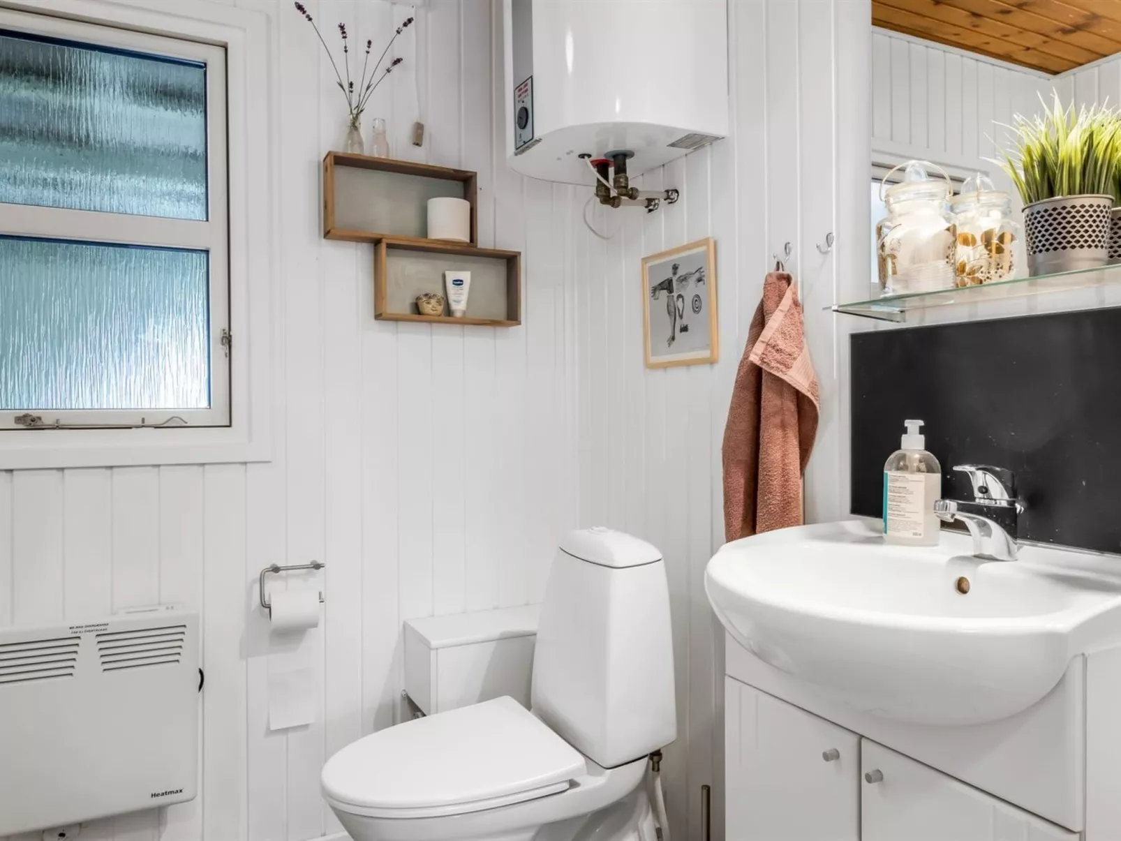 "Matias" - 30km from the sea-Binnen