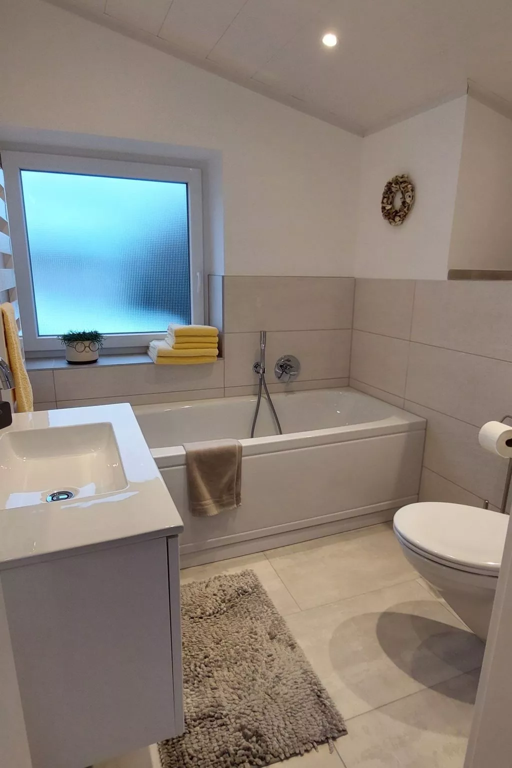 EifeLeben mit wunderschönem Garten-Binnen